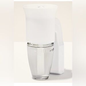 SET OF 4 Bath & Body Works White Wallflower Plugs